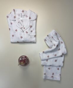 Alternative view of Pyjama manche longue boutonnée "coeur rose "
