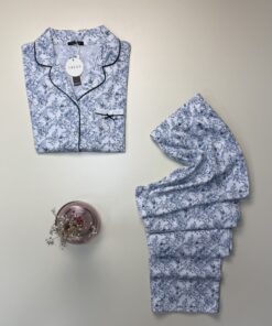 Alternative view of Pyjama pantalon Boutonné en Coton " Bleu à fleurs "