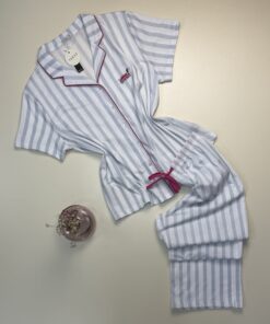 Pyjama pantalon demi manche boutonné " Bleu à rayures " - TRESS -