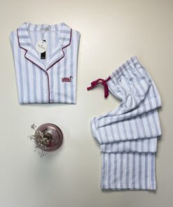 Alternative view of Pyjama pantalon demi manche boutonné " Bleu à rayures " - TRESS -