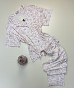 Pyjama boutonnée haut demi manche "Bois de rose à motif" - TRESS -