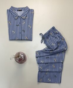 Alternative view of Pyjama boutonné en coton " Bleu à rayures "