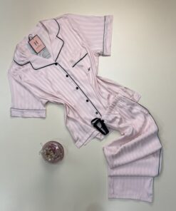 Pyjama boutonné en satin haut demi manche "Rose " - H -