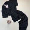 Pyjama boutonné en satin " Noir " -H-