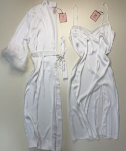 Nuisette peignoir long en satin " Blanc " - H -