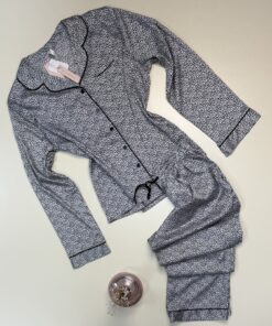 Pyjama Boutonné en satin -Tress- " Noir"