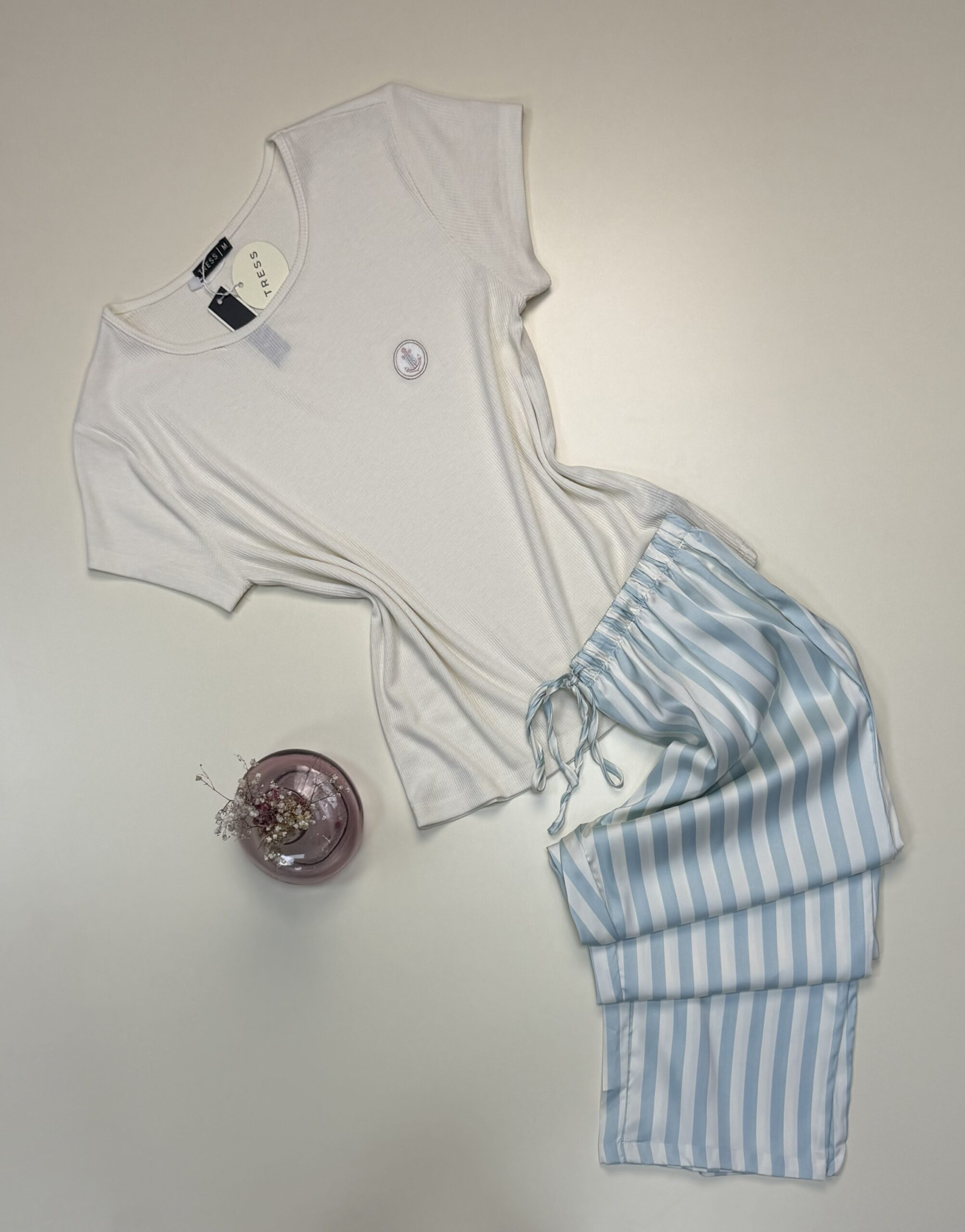 Pyjama haut demi manche pantalon en satin " Beige "