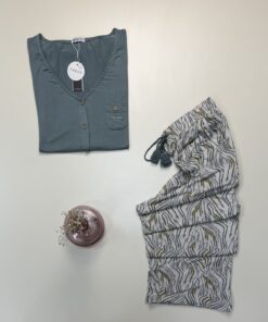 Alternative view of Pyjama demi manche boutonné -Tress- " Vert "