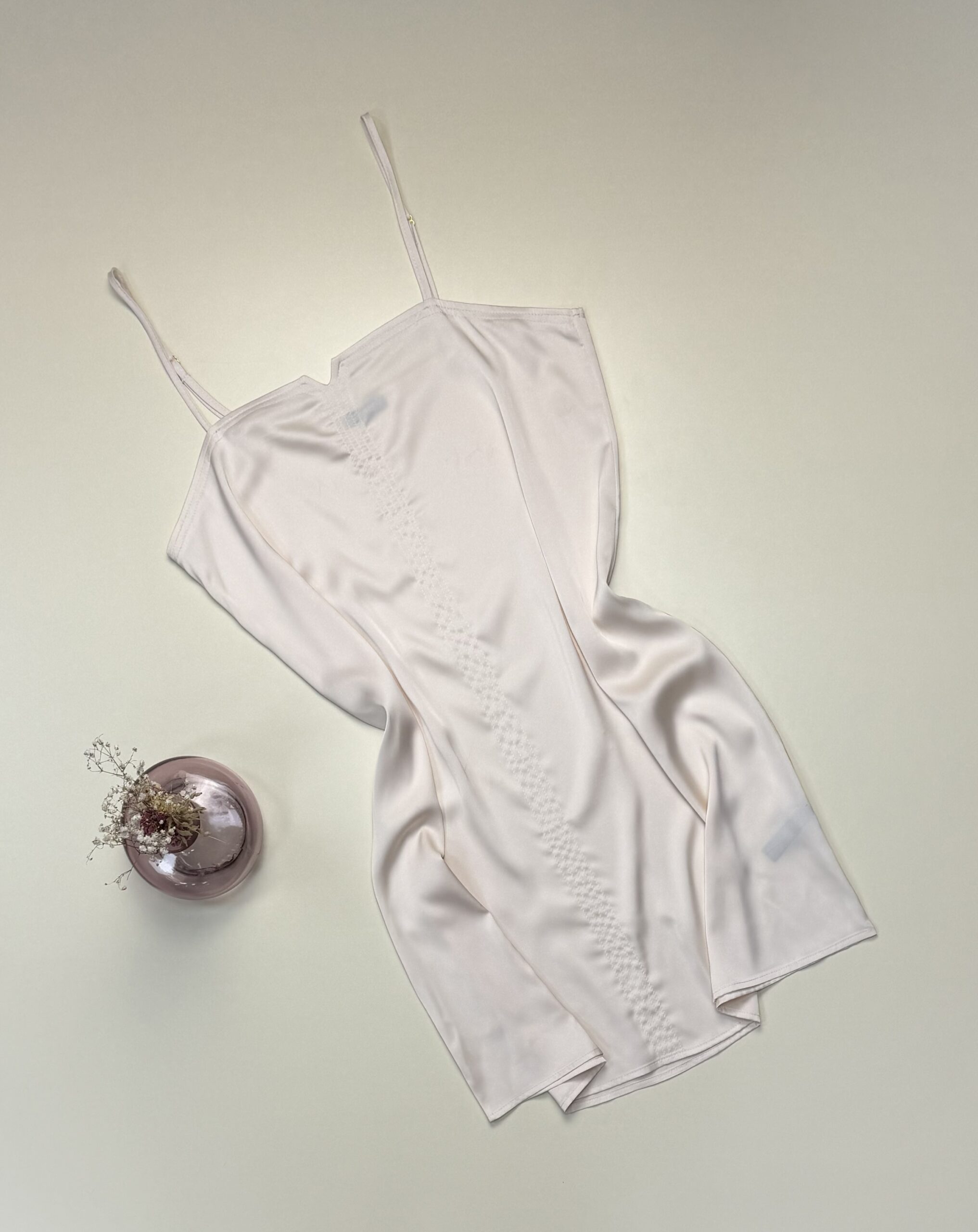 Nuisette en satin -Tress- " Beige "