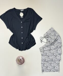 Alternative view of Pyjama boutonné haut demi manche " Gris "