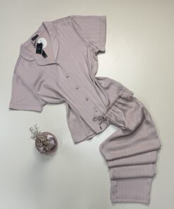 Pyjama boutonné en satin haut demi manche "Beige" -TRESS-