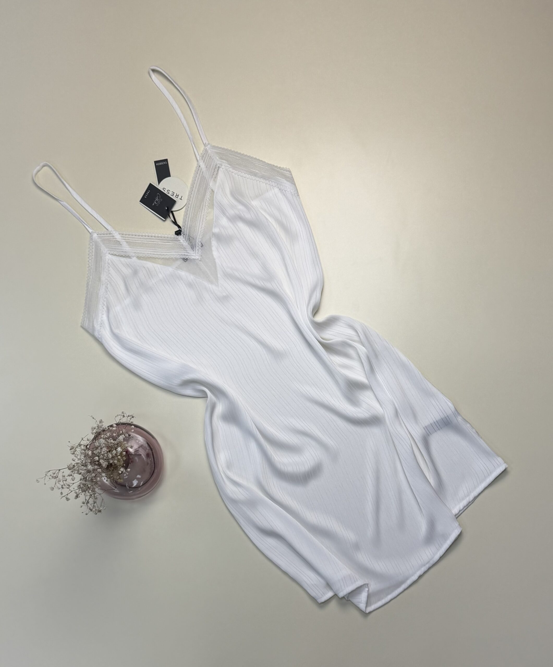 Nuisette -TRESS- en satin "Blanc"