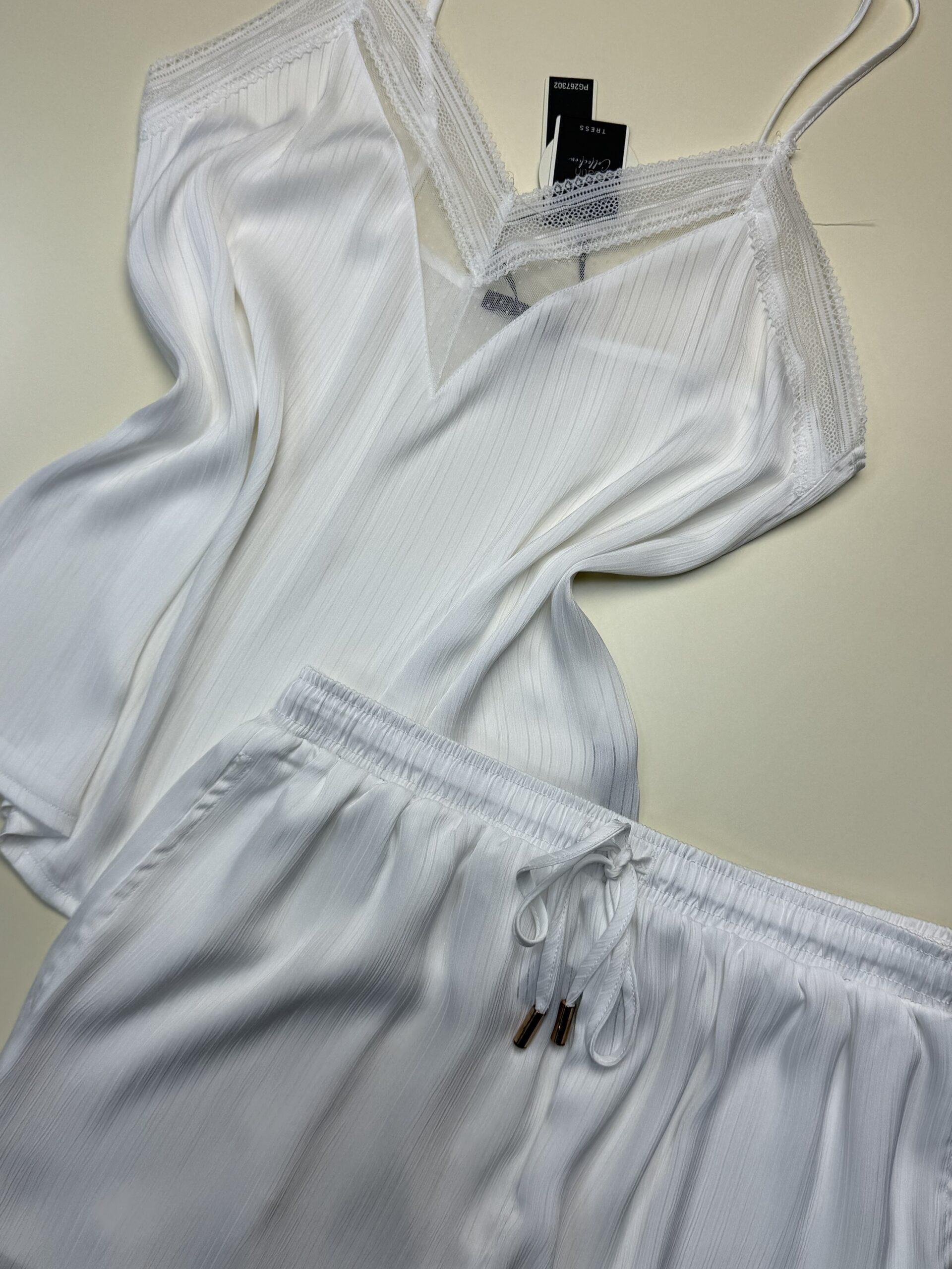 Bustier short en satin "Blanc" -TRESS- – Image 3