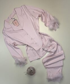 Pyjama manche longue boutonné en satin " Rose "