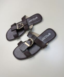 Alternative view of Mule " Brown "