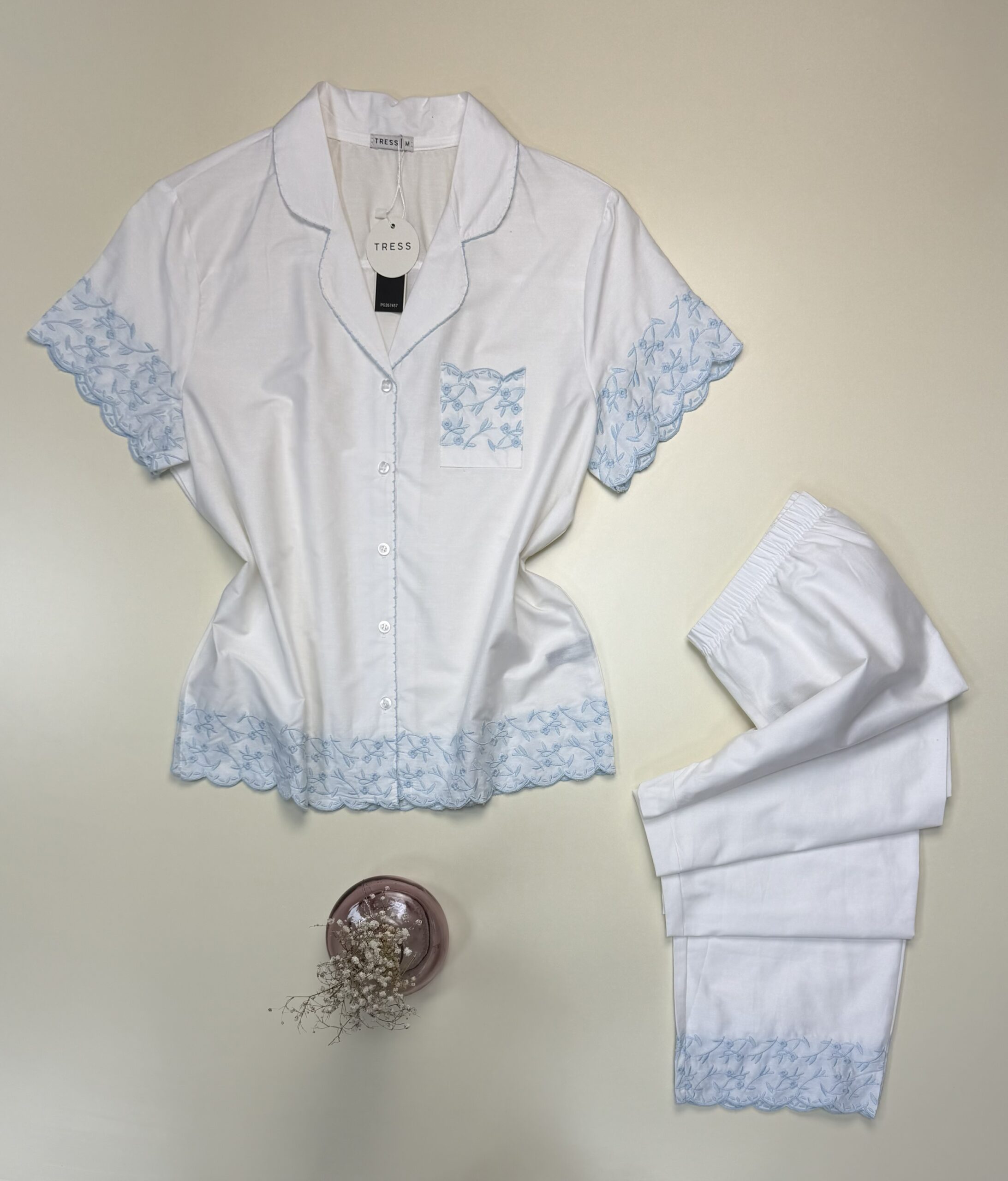 Pyjama boutonné 100% Coton avec broderie -Tress- " Blanc " – Image 3