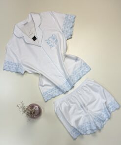 Alternative view of Pyjama short haut demi manche boutonné 100% Coton " Blanc " avec broderie