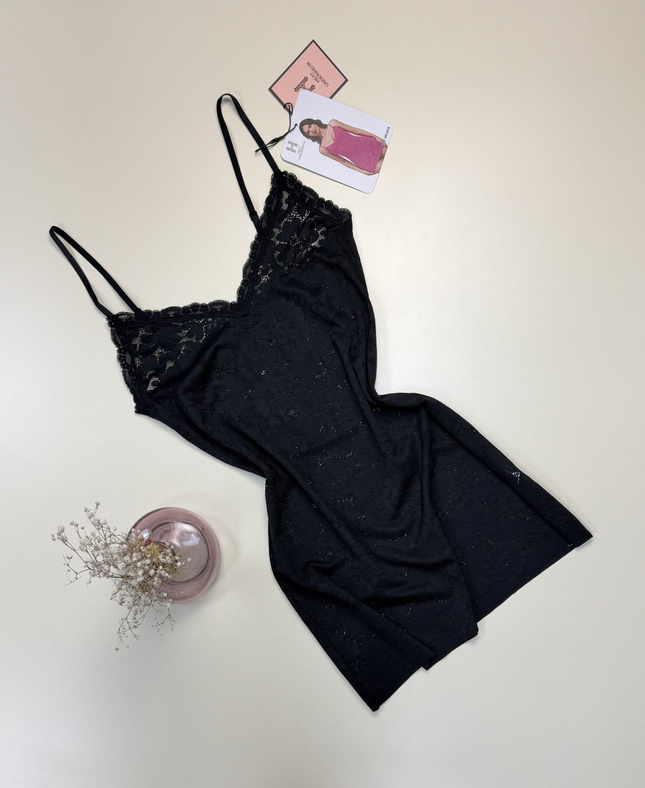Nuisette en dentelle - H - " Noir "