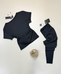 Alternative view of Ensemble sport demi manche "Noir" -TRESS-