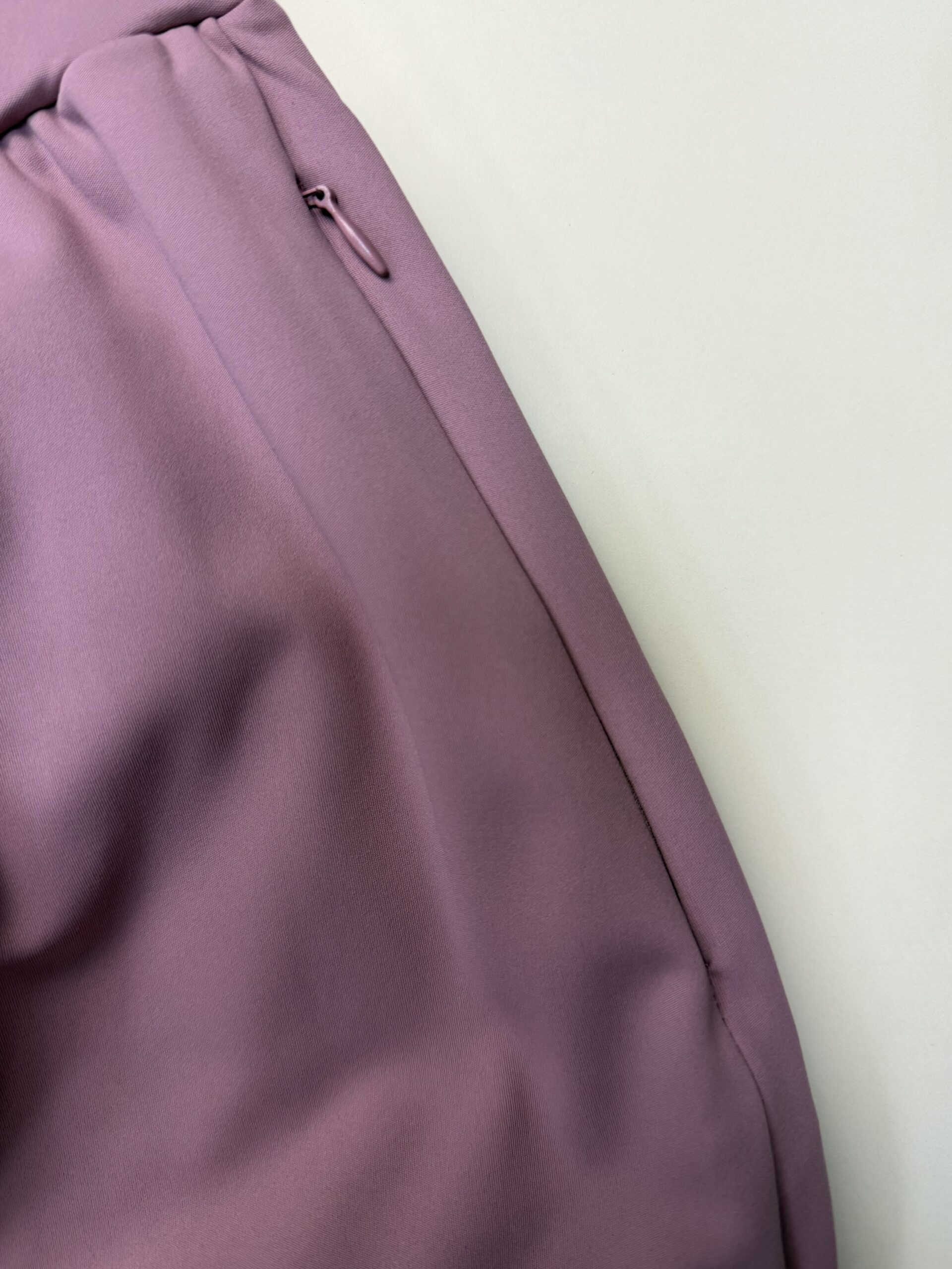 Ensemble sport zippé pantalon large "Bois de rose" -TRESS- – Image 4