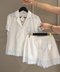 Pyjama short haut demi manche boutonné 100% Coton " Blanc " avec broderie