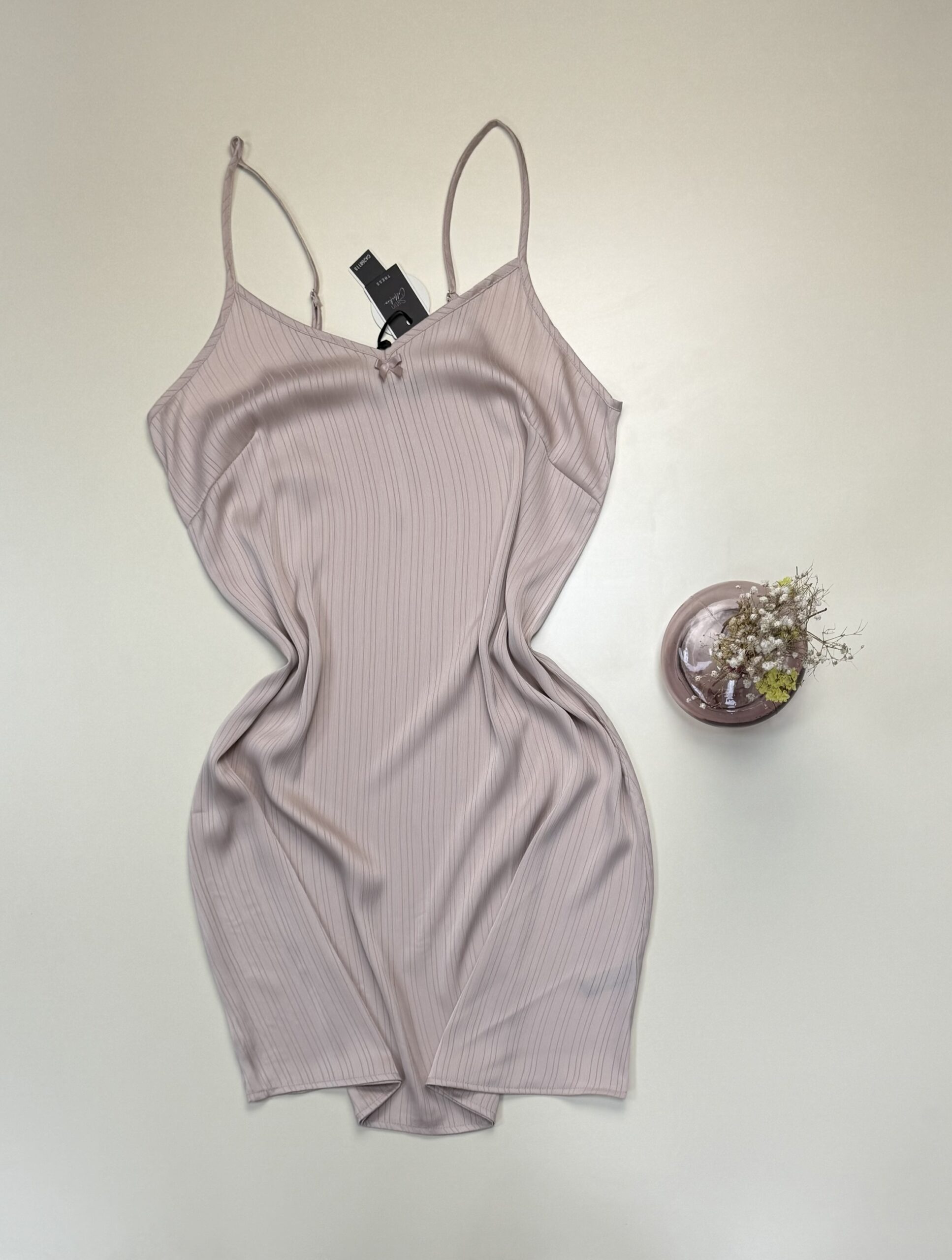 Nuisette en satin "Beige" -TRESS- – Image 2