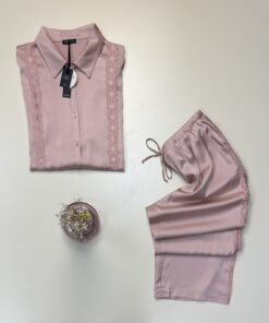 Alternative view of Pyjama boutonné en satin - Tress -" Rose "