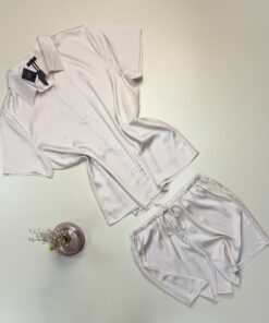Alternative view of Pyjama short boutonné en satin - Tress -" écru "