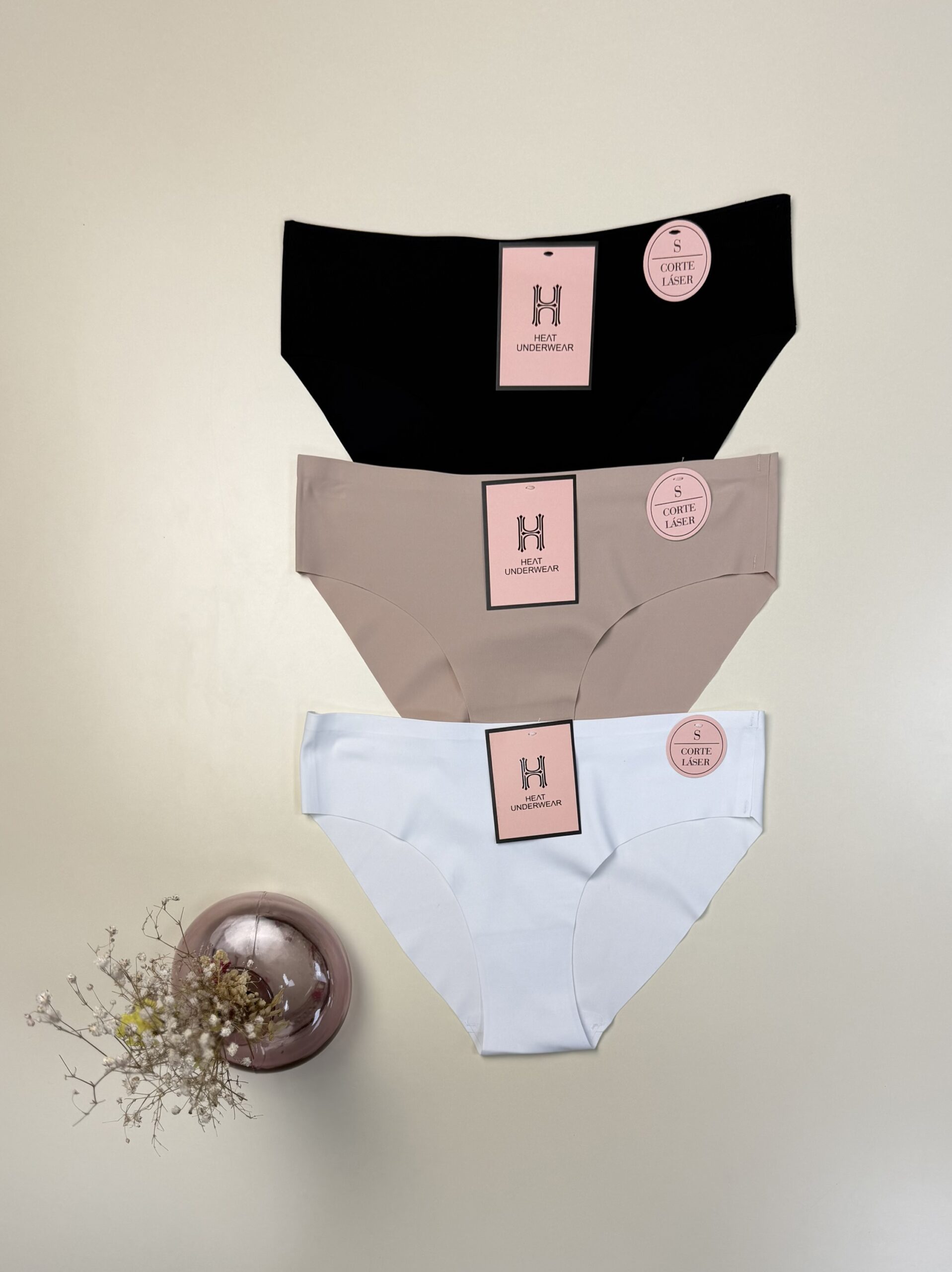 Pack de 3 culottes invisible " Noir, nude , blanc" – Image 3