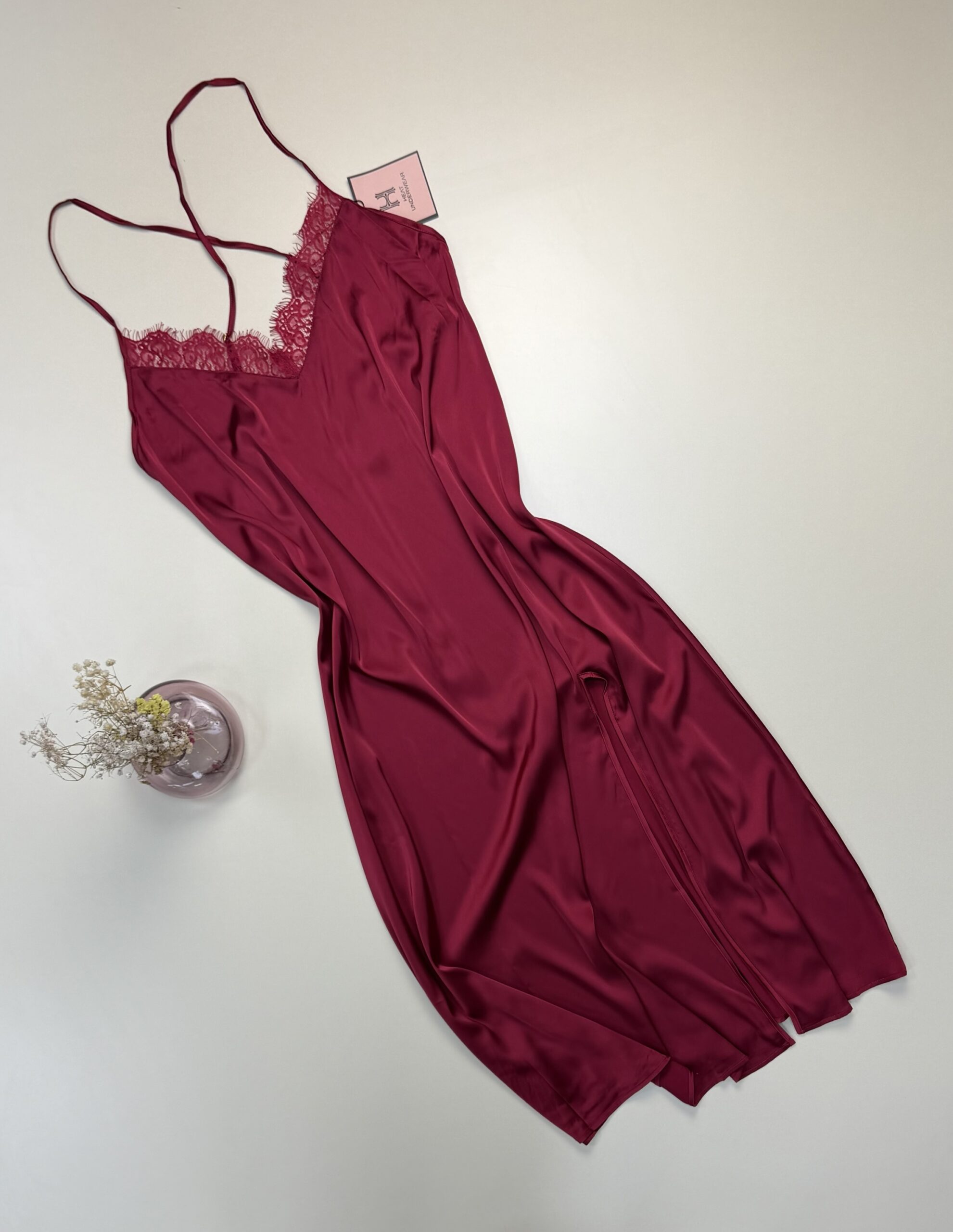 Ensemble nuisette satin / peignoir dentelle long -H- "Bordeaux" – Image 3
