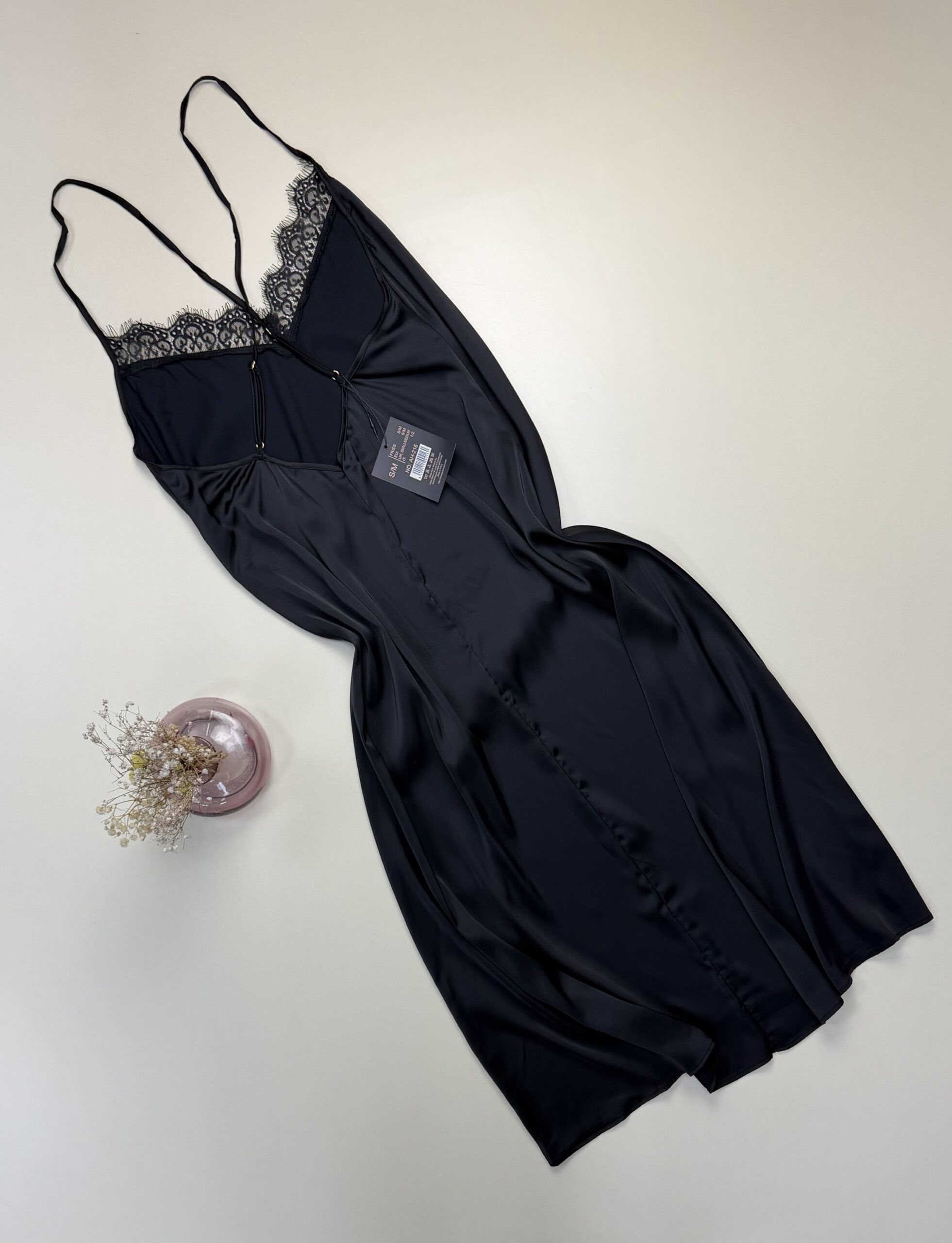 Ensemble nuisette satin / peignoir dentelle long -H- "Noir" – Image 3