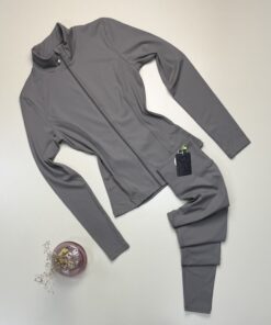 Alternative view of Ensemble de sport "Khakhi" - Tress -