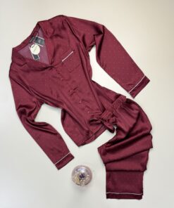 Pyjama boutonné en satin manche longue " bordeaux" -TRESS-