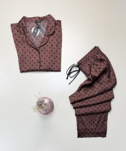 Alternative view of Pyjama boutonné en satin manche longue " Marron petit point " -TRESS-