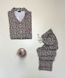Alternative view of Pyjama boutonné manche longue " Leopard " -TRESS-