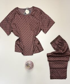 Alternative view of Pyjama haut demi manche en satin "Marron petit point " -TRESS-