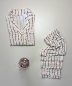 Pyjama boutonné Primark " à fleurs rose " – Image 3