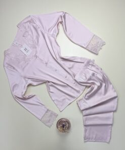 Pyjama boutonné en satin " Rose " -H-