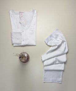 Alternative view of Pyjama boutonné en satin " Blanc " -H-