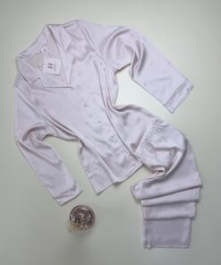 Pyjama boutonné en satin " Rose " -H-