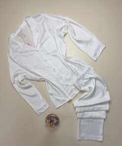 Pyjama boutonné en satin " Blanc " -H-