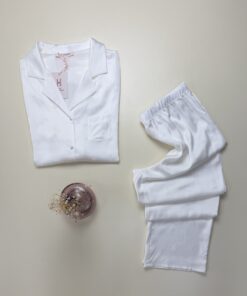 Alternative view of Pyjama boutonné en satin " Blanc " -H-